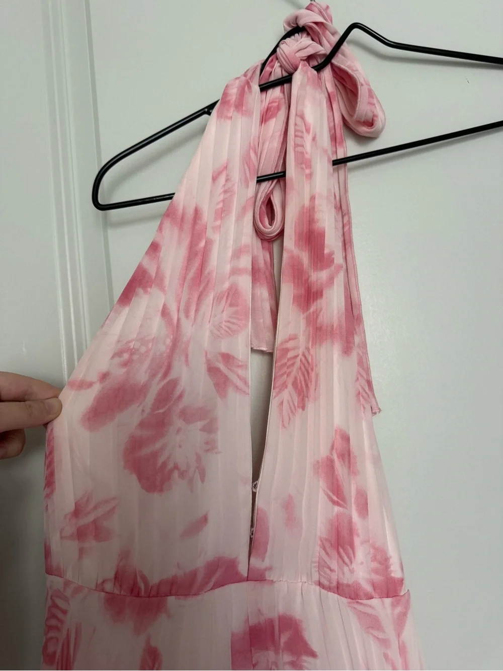 NWT Abercrombie Pink Floral Pleated Halter Dress